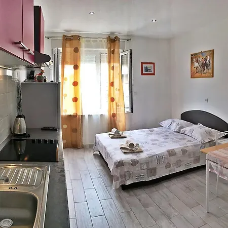 Apartments Europe Split Exterior photo